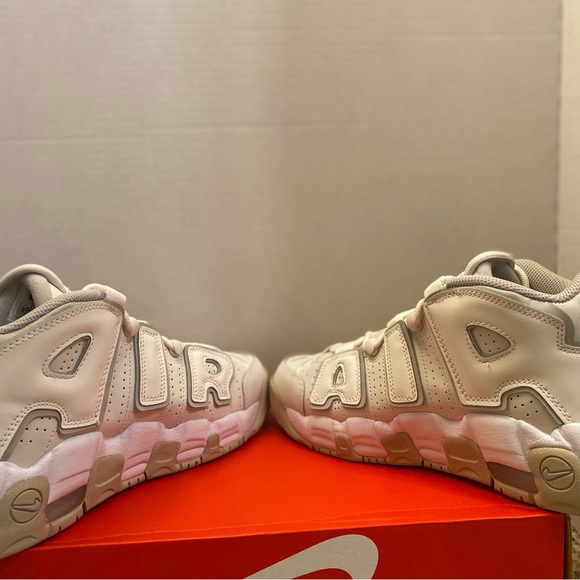 NIKE AIR MORE UPTEMPO (GS) - Picture 6 of 12